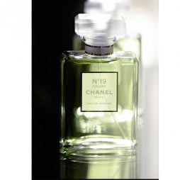 Chanel N19 Poudre. Парфюмерная вода (eau de parfum - edp) и туалетные духи (parfum de toilette) женские