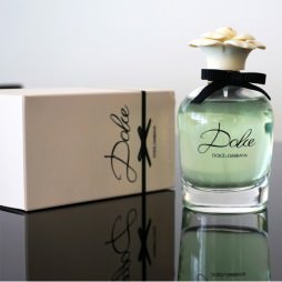 DG Dolce. Парфюмерная вода (eau de parfum - edp) и туалетные духи (parfum de toilette) женские DG Dolce. Парфюмерная вода (eau de parfum - edp) и туалетные духи (parfum de toilette) женские