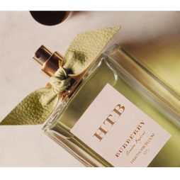 Hawthorn Bloom Burberry Hawthorn Bloom Burberry